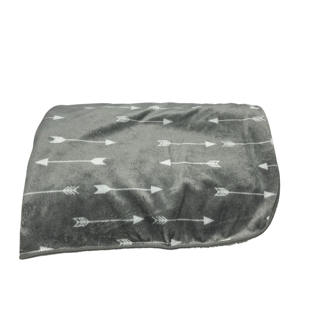 Cloud Island Target Arrows Baby Blanket Gray White Sherpa 30x40